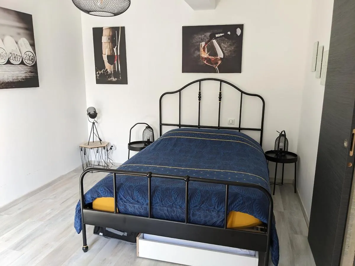Guest house Chambre Double Independante Harmonie Au Sein Du Domaine Passeloup Porte Des Pierres Dorees
